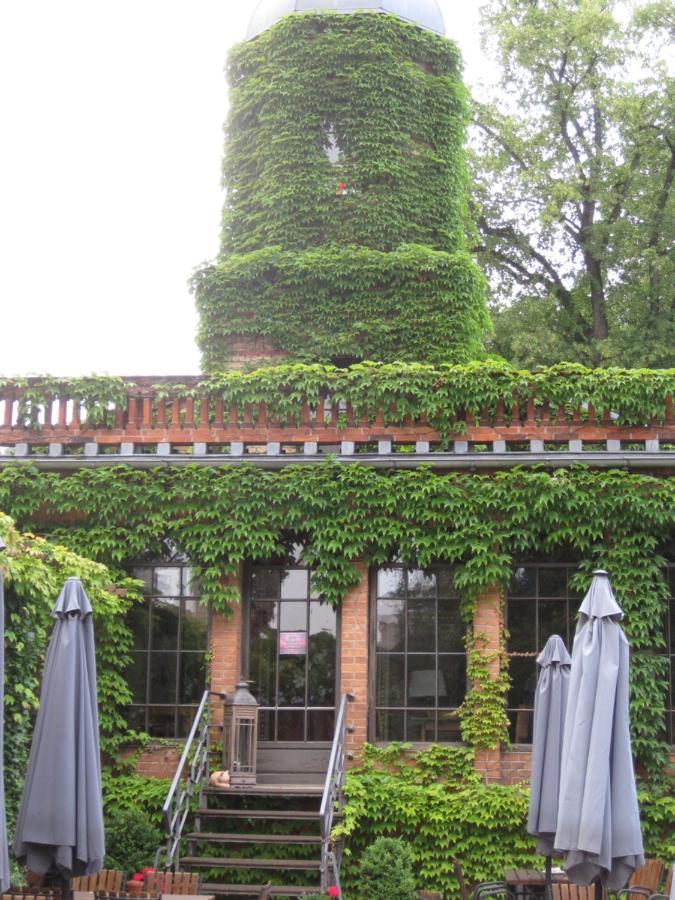 Travel Art Boardinghouse Aparthotel Neuruppin Bagian luar foto